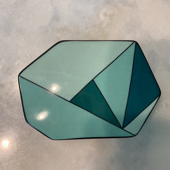 NWOT Jonathan Adler ceramic box w lid - Picture 2 of 3